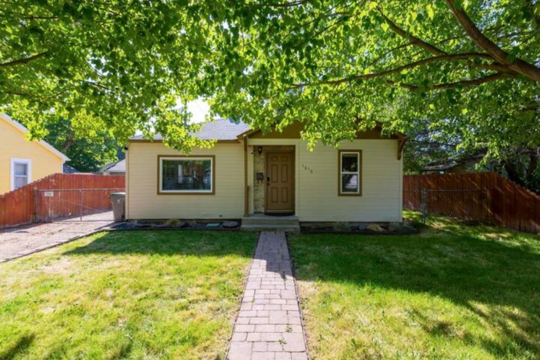 Home Sweet Idahome, Feels Like Home With All The Decor You Wish You Could Afford King Bed In Master, Fully Fenced Dog Friendly Yard, A Few Blocks From Bsu And Downtown Boise, Your Perfect Stay! Bagian luar foto