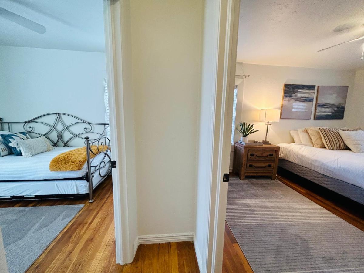 Home Sweet Idahome, Feels Like Home With All The Decor You Wish You Could Afford King Bed In Master, Fully Fenced Dog Friendly Yard, A Few Blocks From Bsu And Downtown Boise, Your Perfect Stay! Bagian luar foto