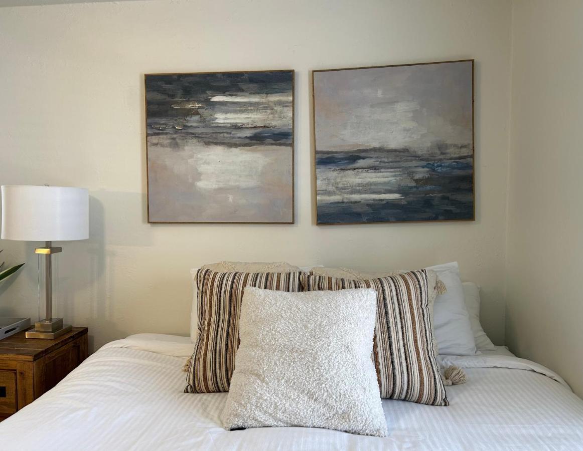Home Sweet Idahome, Feels Like Home With All The Decor You Wish You Could Afford King Bed In Master, Fully Fenced Dog Friendly Yard, A Few Blocks From Bsu And Downtown Boise, Your Perfect Stay! Bagian luar foto